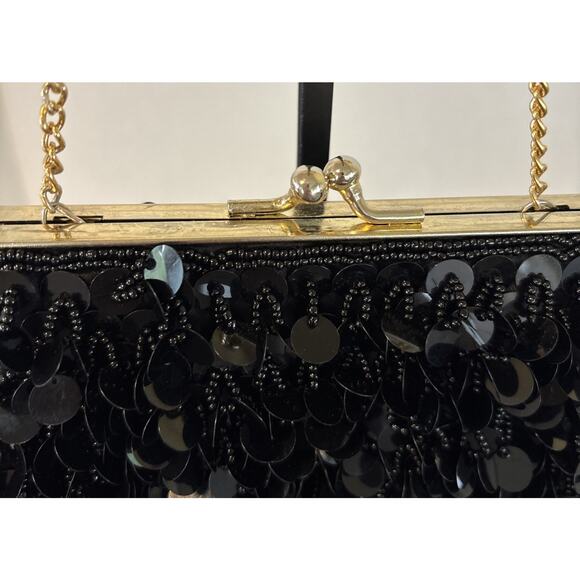 Black Sequin Evening Purse With Gold Chain Strap 7 X 6 Inches - Picture 6 of 15